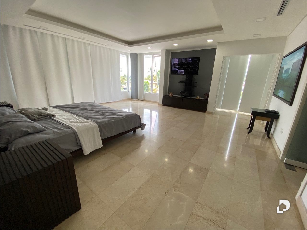 Casa en La Lagunita, Caracas – 17