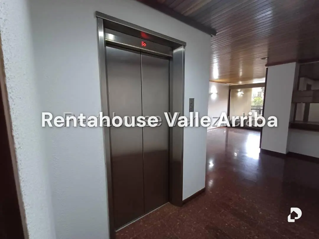 Apartamento en El Paraíso, Caracas – 8