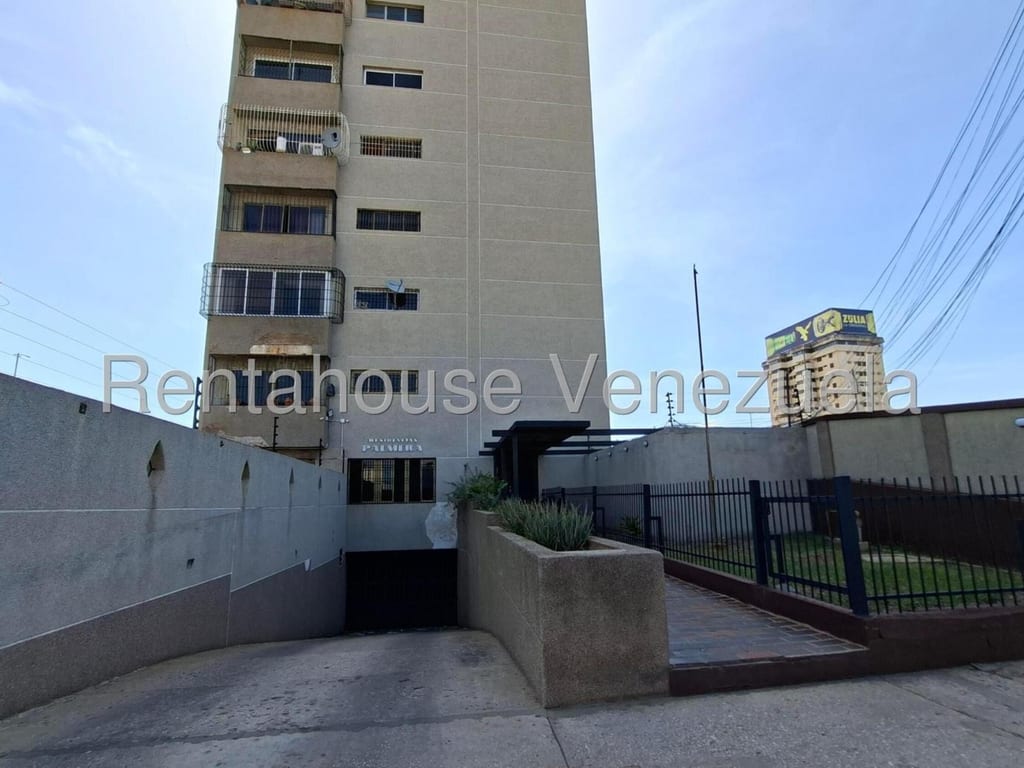 Apartment in Las Delicias, Maracaibo - 1