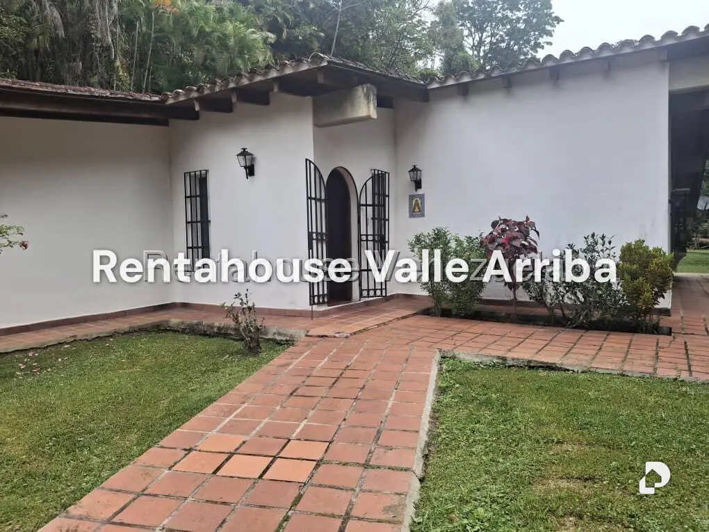 Casa en Los Geranios, Caracas – 4