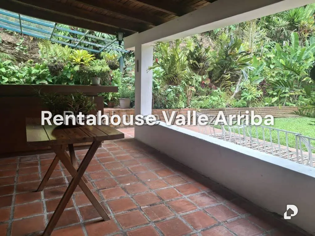 Casa en Los Geranios, Caracas – 27