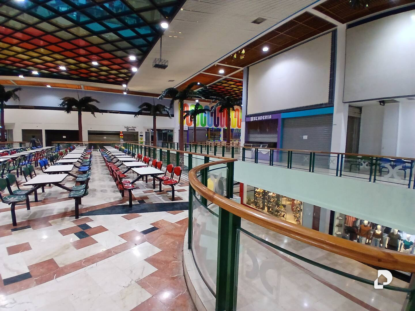 Local comercial en Avenida Fuerzas Armadas, Maracaibo – 15