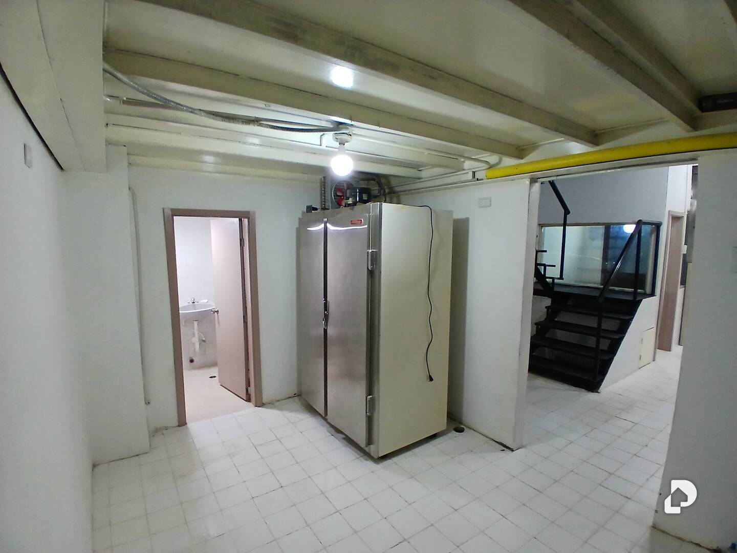 Local comercial en Avenida Fuerzas Armadas, Maracaibo – 10