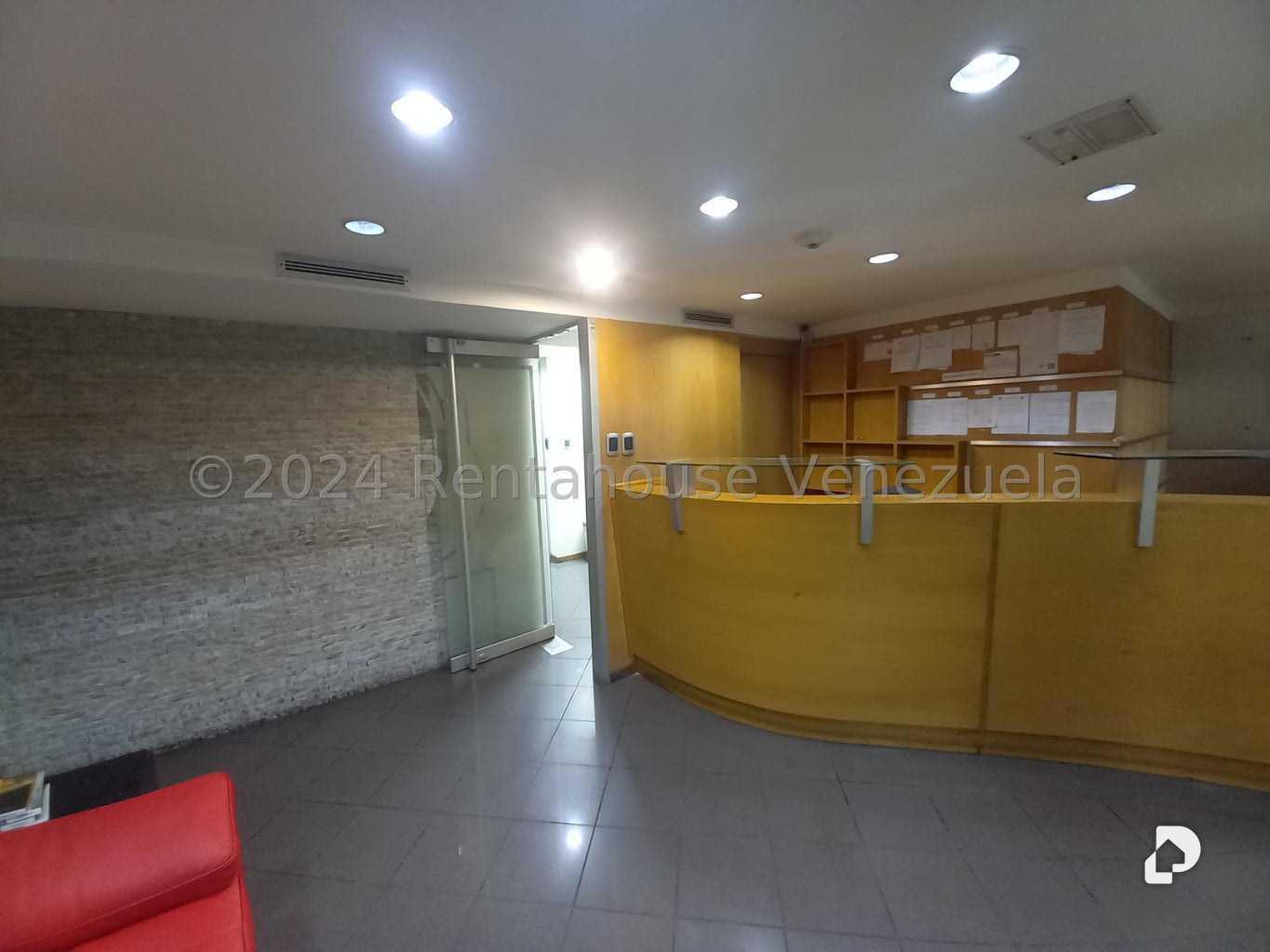 Local comercial en Prados del Este, Caracas – 4