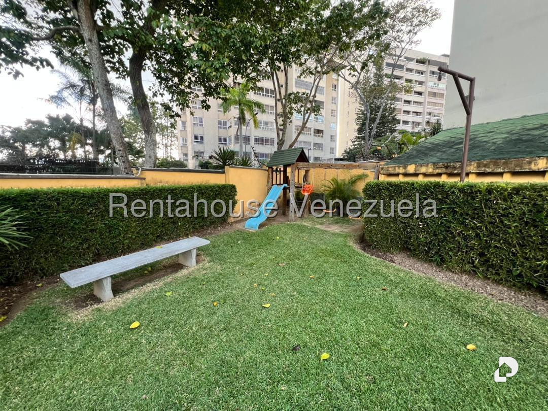 Apartamento en Colinas de Valle Arriba, Caracas – 4