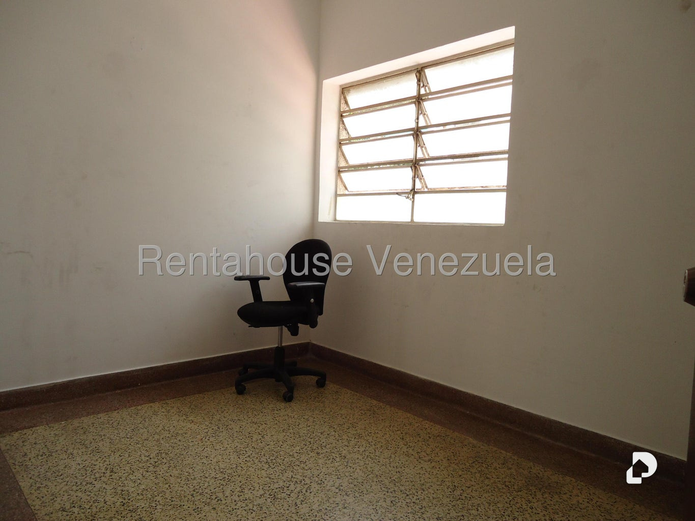 Casa en Las Acacias, Caracas – 11