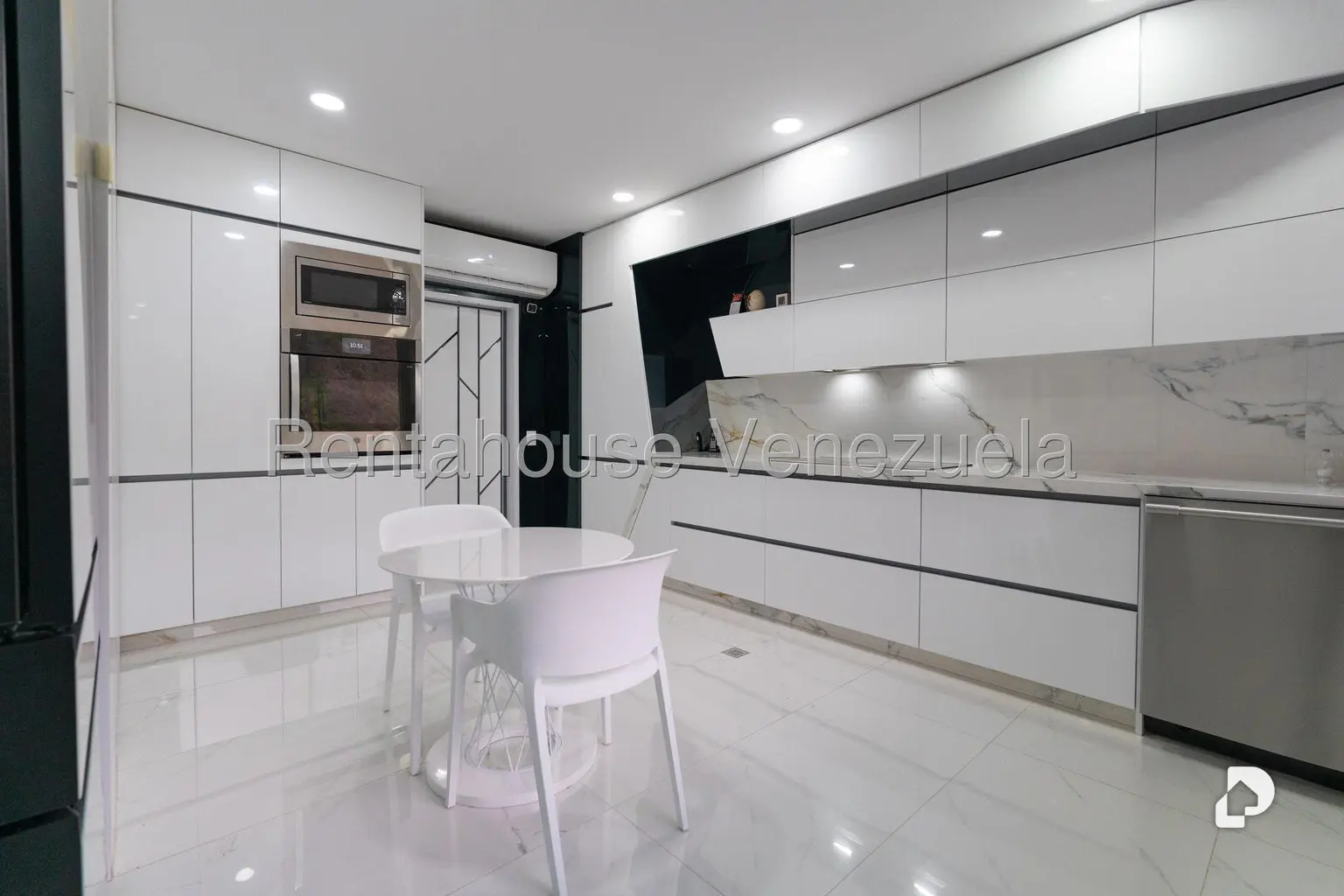 Apartamento en Mirador de Los Campitos I, Caracas – 13