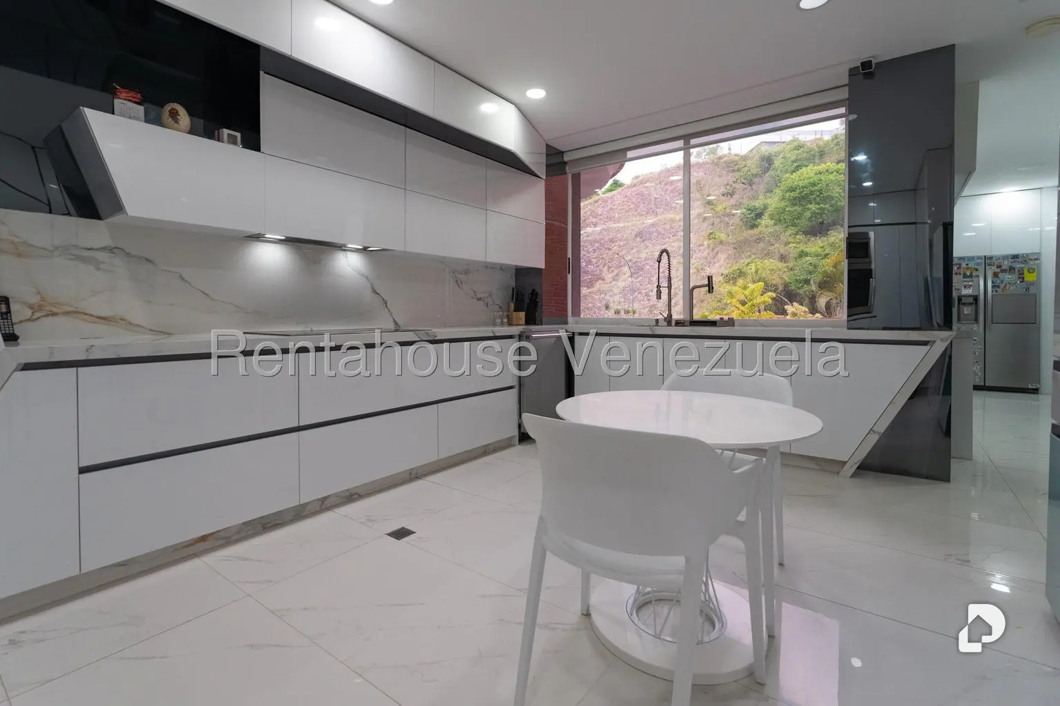 Apartamento en Mirador de Los Campitos I, Caracas – 17
