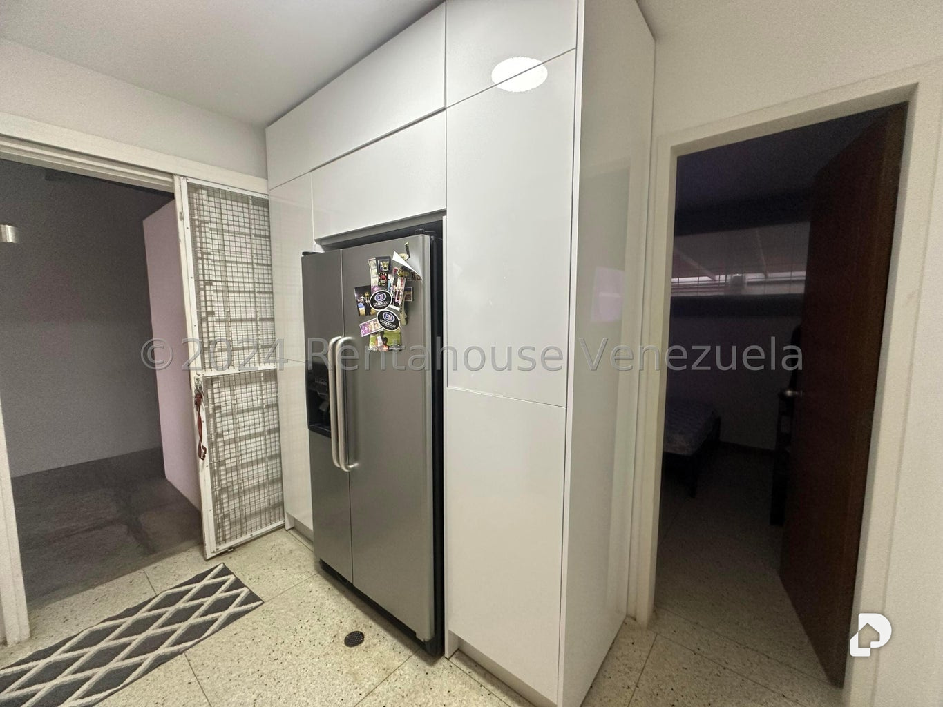 Casa en Colinas de Bello Monte, Caracas – 28