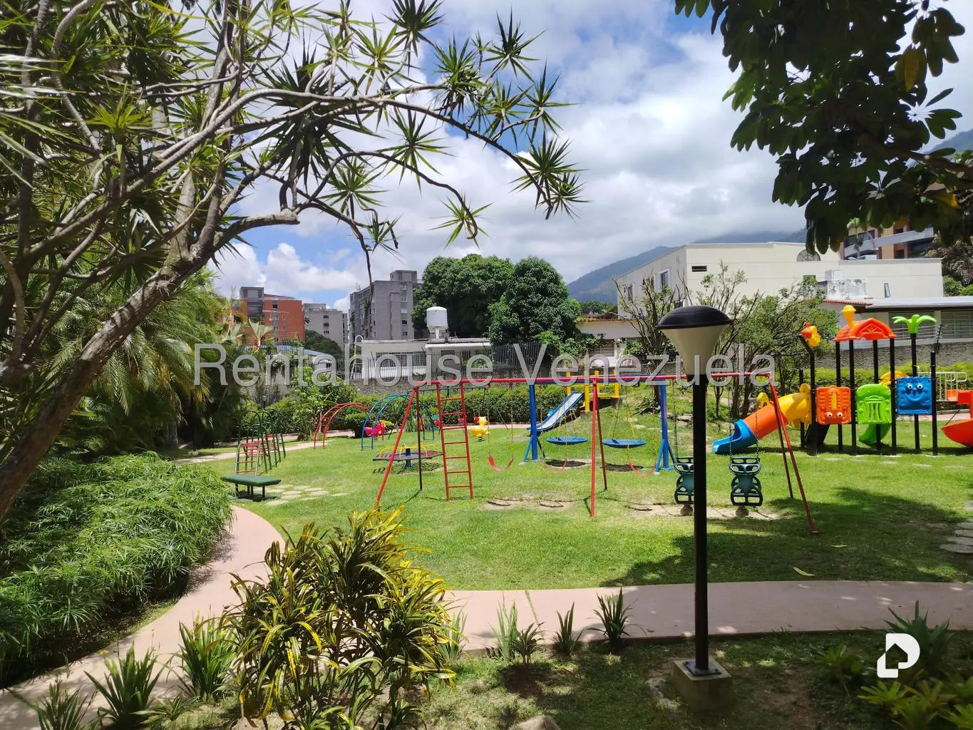 Apartamento en Santa Eduvigis, Caracas – 21