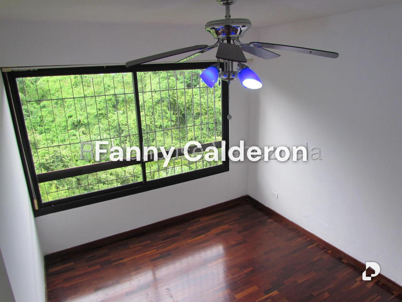 Apartamento en Vizcaya, Caracas – 12