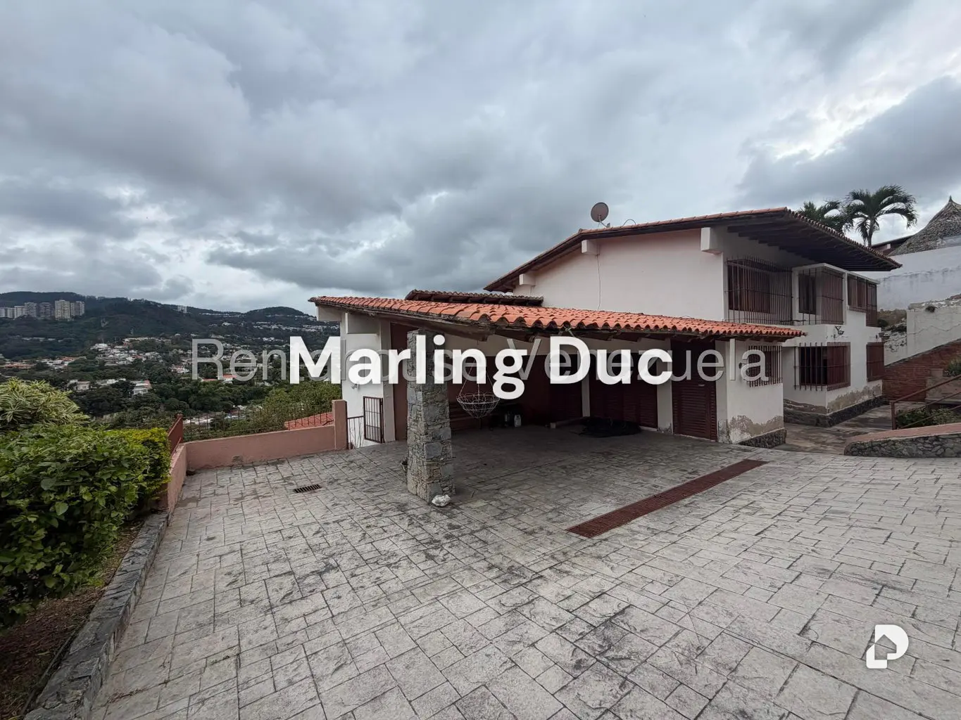 House in Prados del Este, Caracas – 24