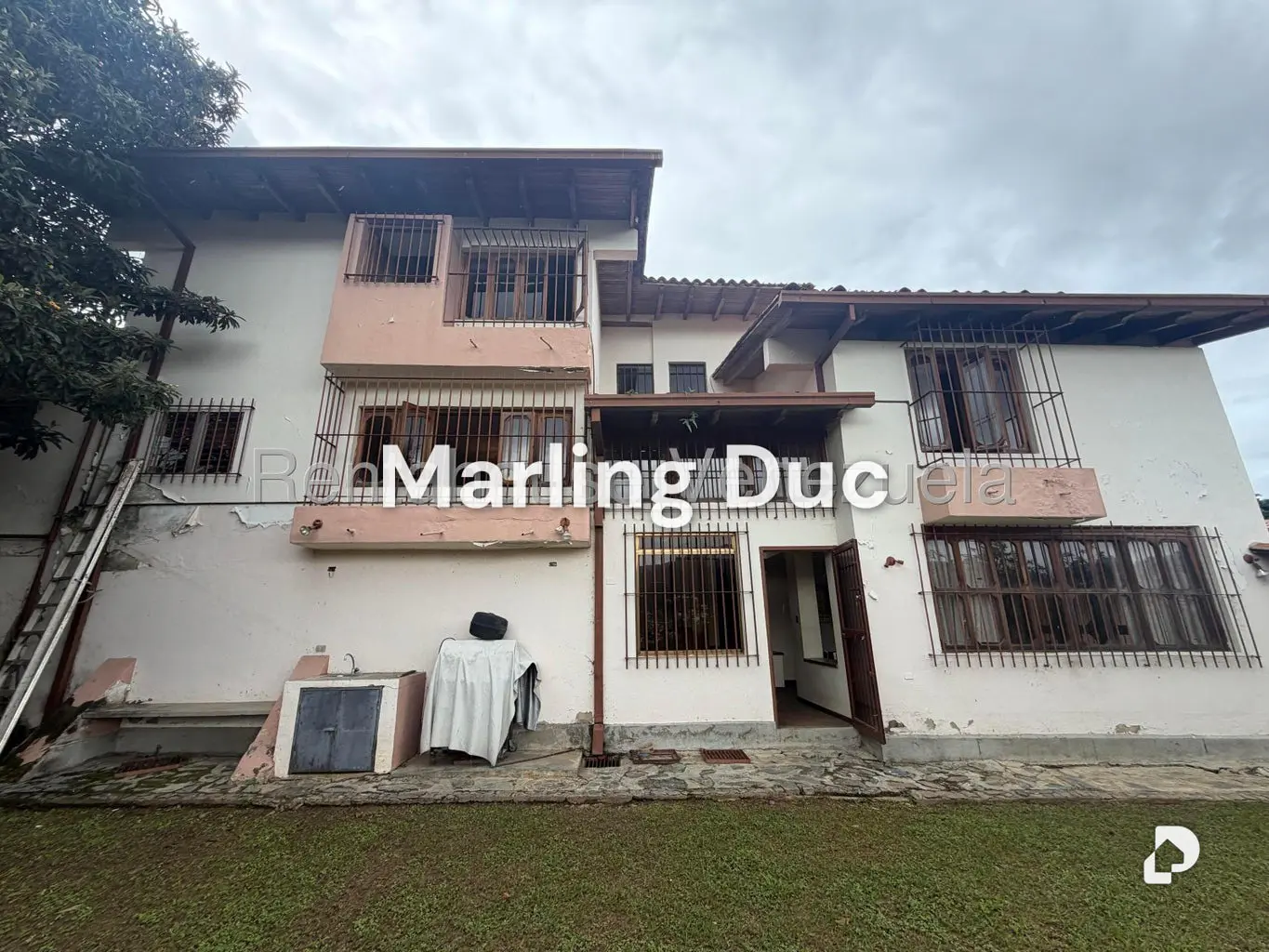 House in Prados del Este, Caracas – 22