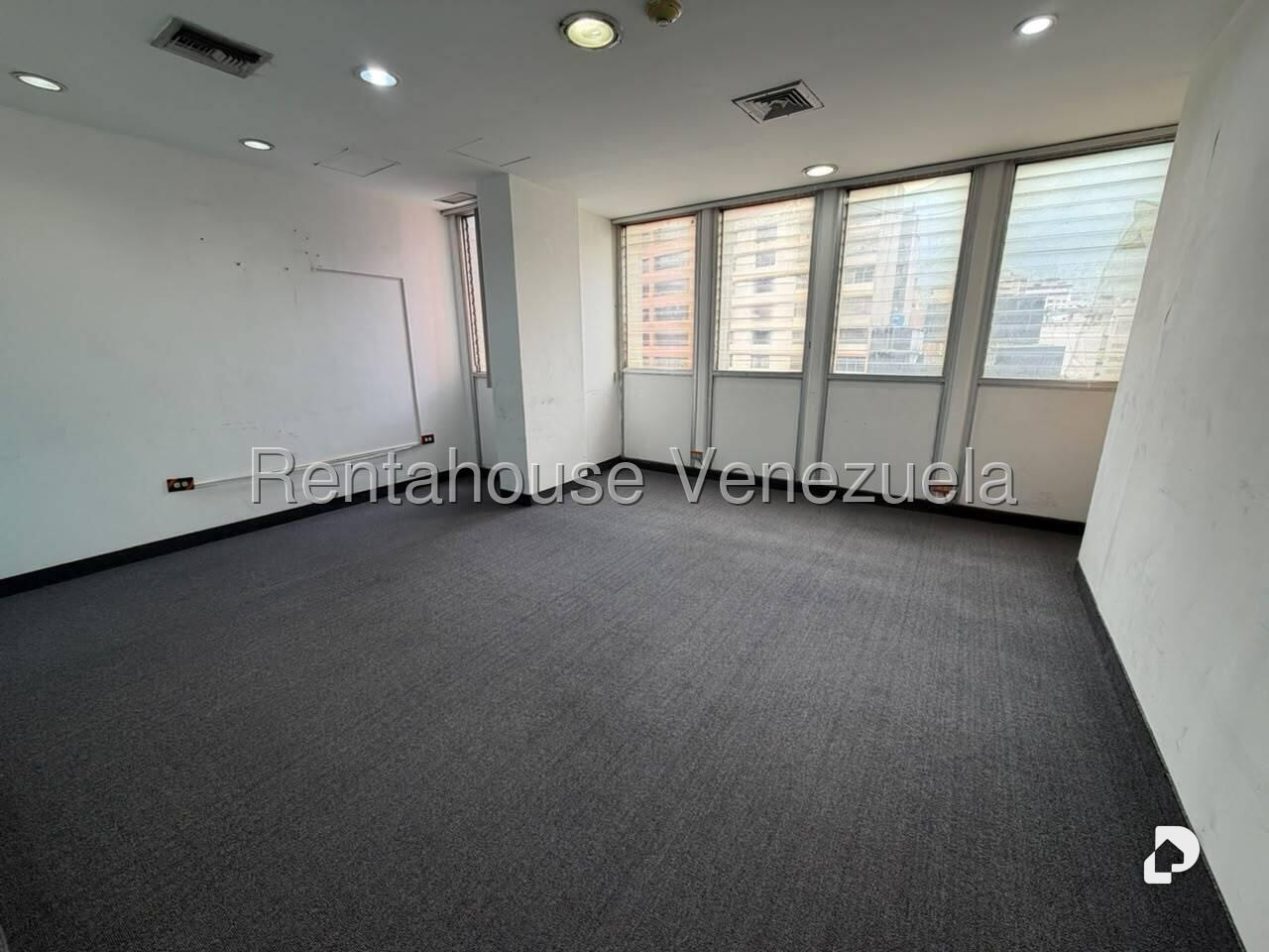 Oficina en El Rosal, Caracas – 7