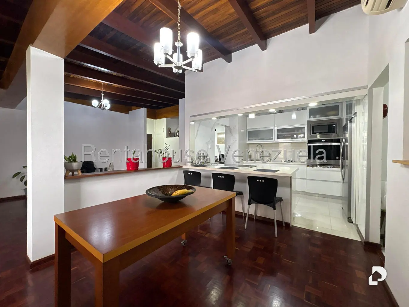 Apartamento en Terrazas de Santa Ines, Caracas – 2