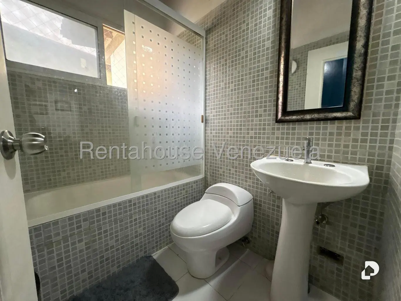 Apartamento en Terrazas de Santa Ines, Caracas – 27