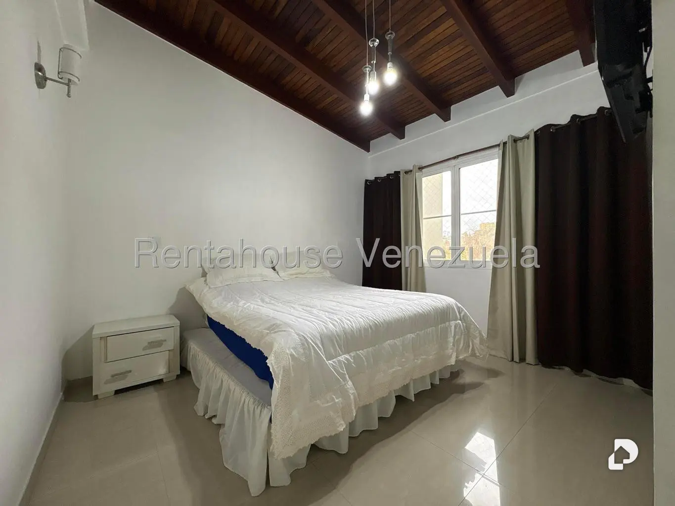 Apartamento en Terrazas de Santa Ines, Caracas – 24