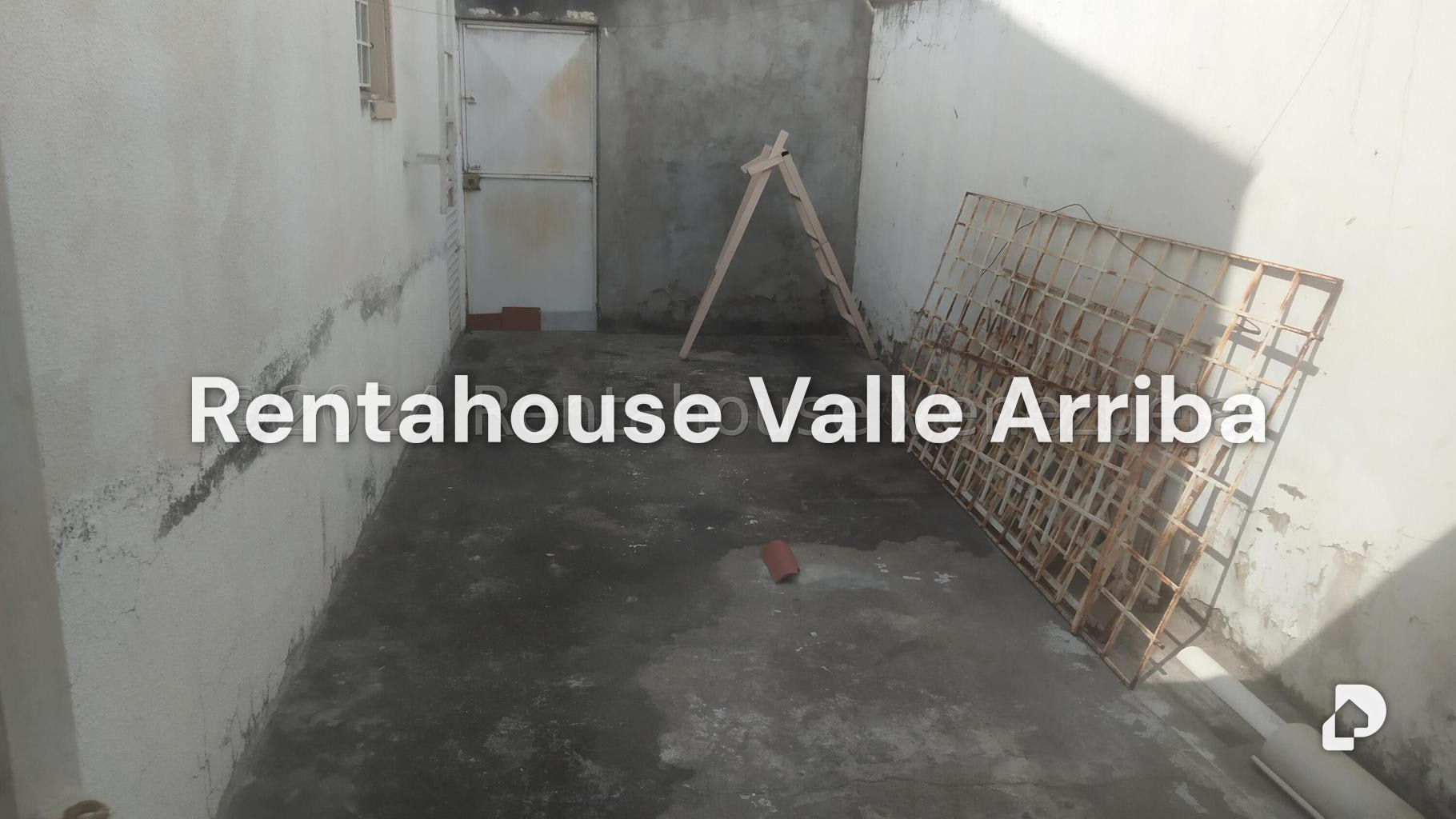 Townhouse en El Castillejo, Guatire – 23