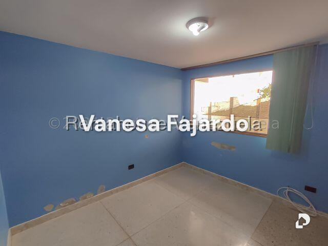 Casa en Los Castores, San Antonio de Los Altos – 28