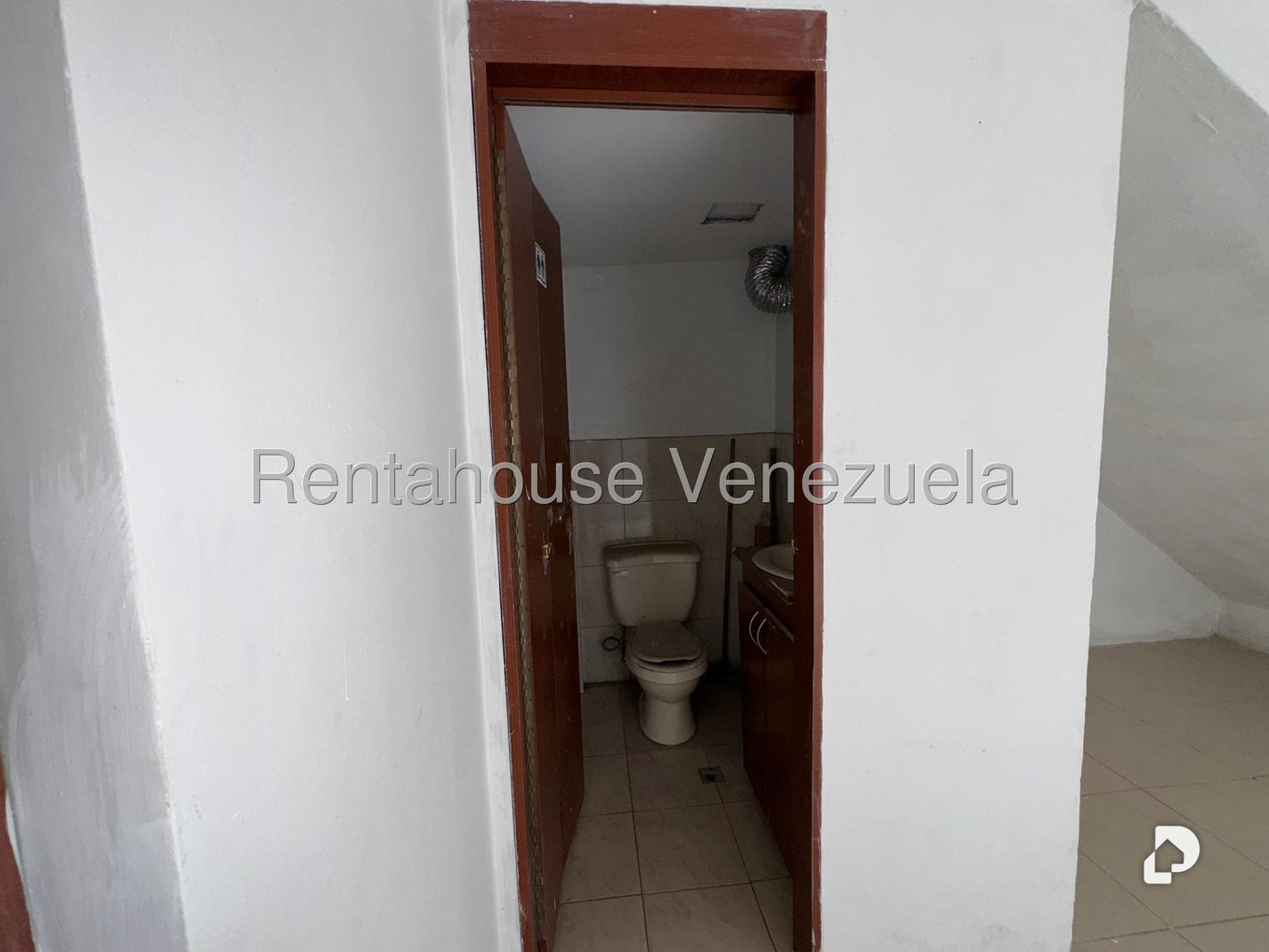 Local comercial en Catia, Caracas – 8