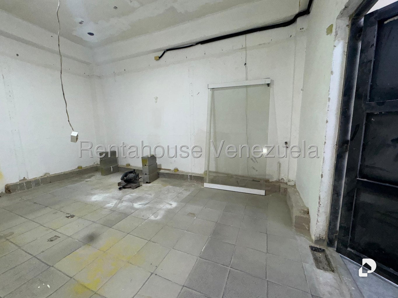 Local comercial en Catia, Caracas – 12
