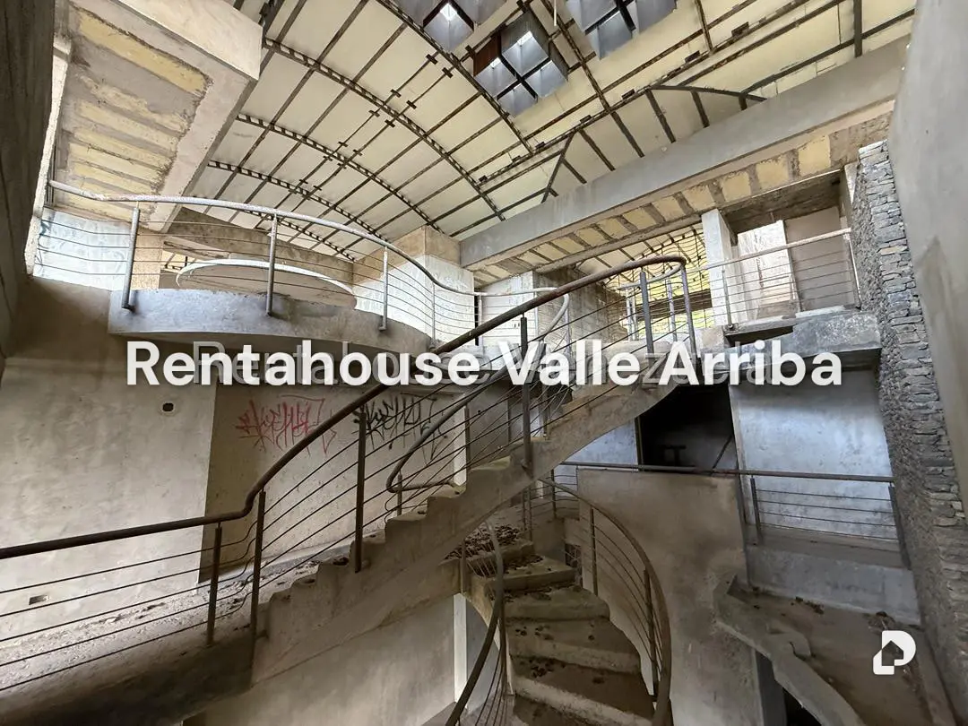 Casa en Alto Hatillo, Caracas – 14