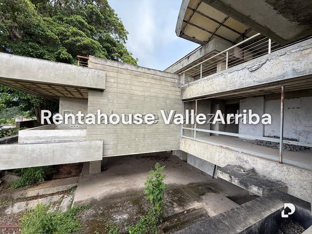 Casa en Alto Hatillo, Caracas – 16