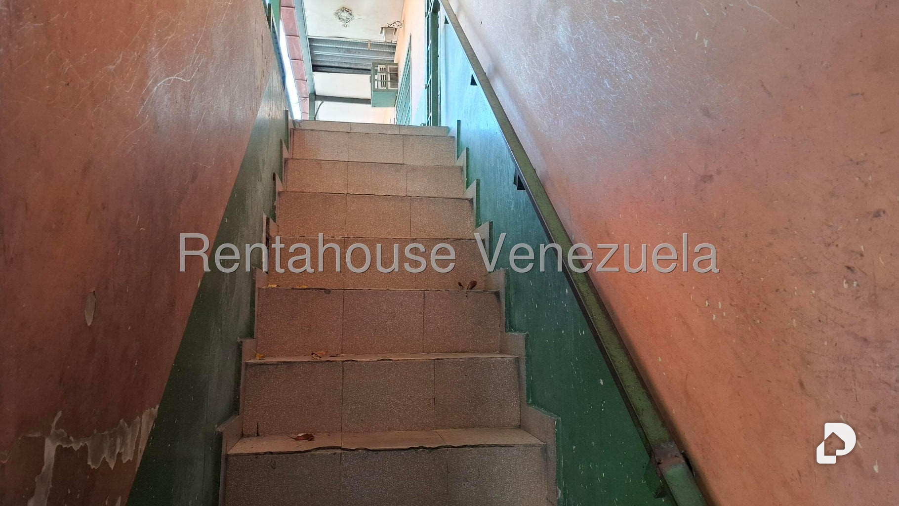 Local comercial en Vista Alegre, Caracas – 10