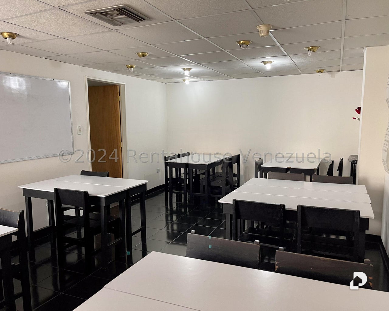 Oficina en Las Delicias de Sabana Grande, Caracas – 18