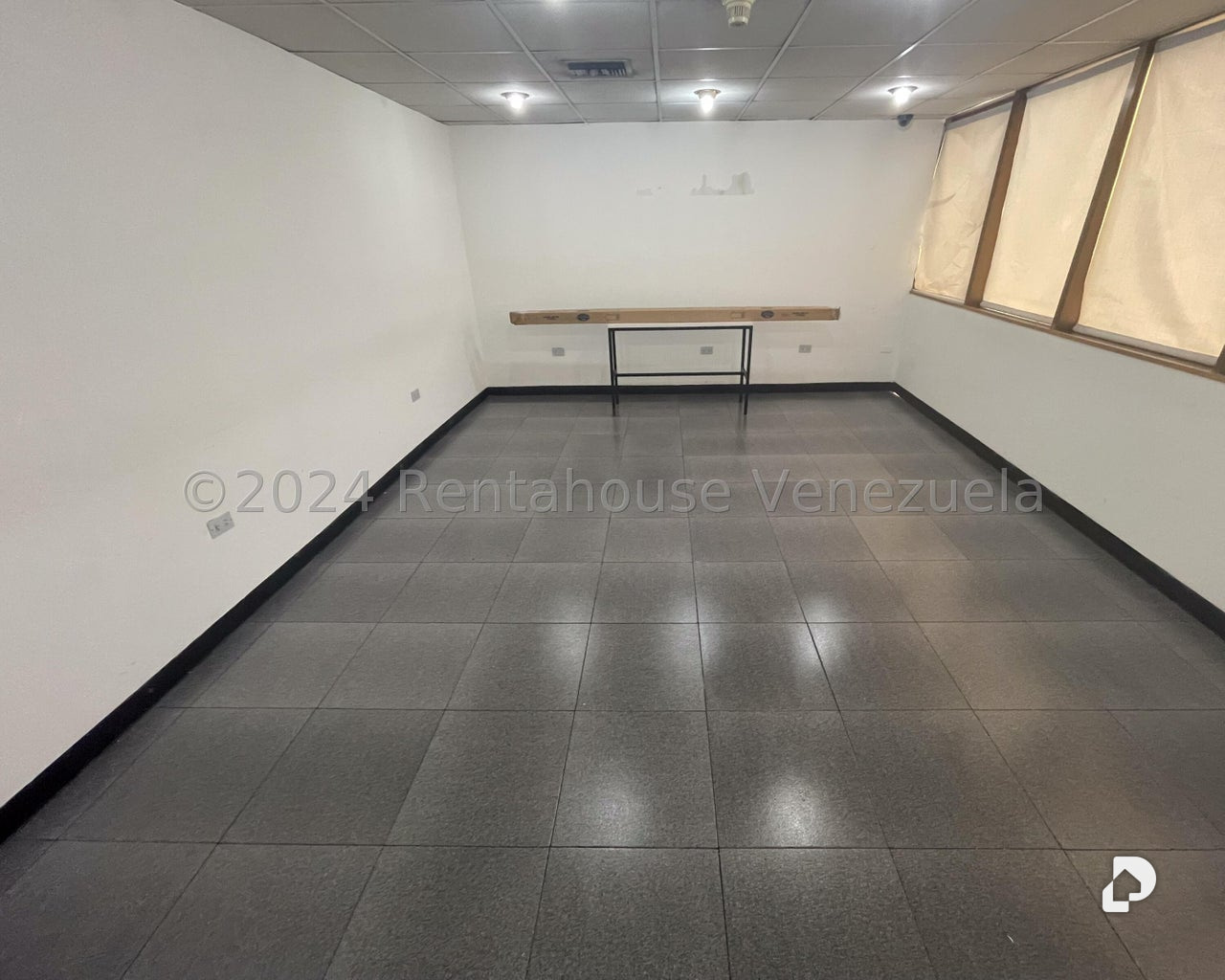 Oficina en Las Delicias de Sabana Grande, Caracas – 14