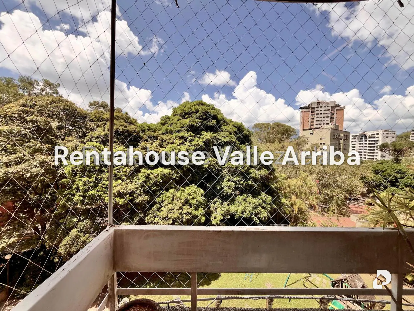 Apartamento en Los Naranjos (del Cafetal), Caracas – 12