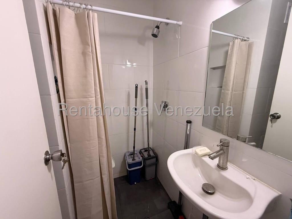 Apartamento en Los Naranjos (del Cafetal), Caracas - 1