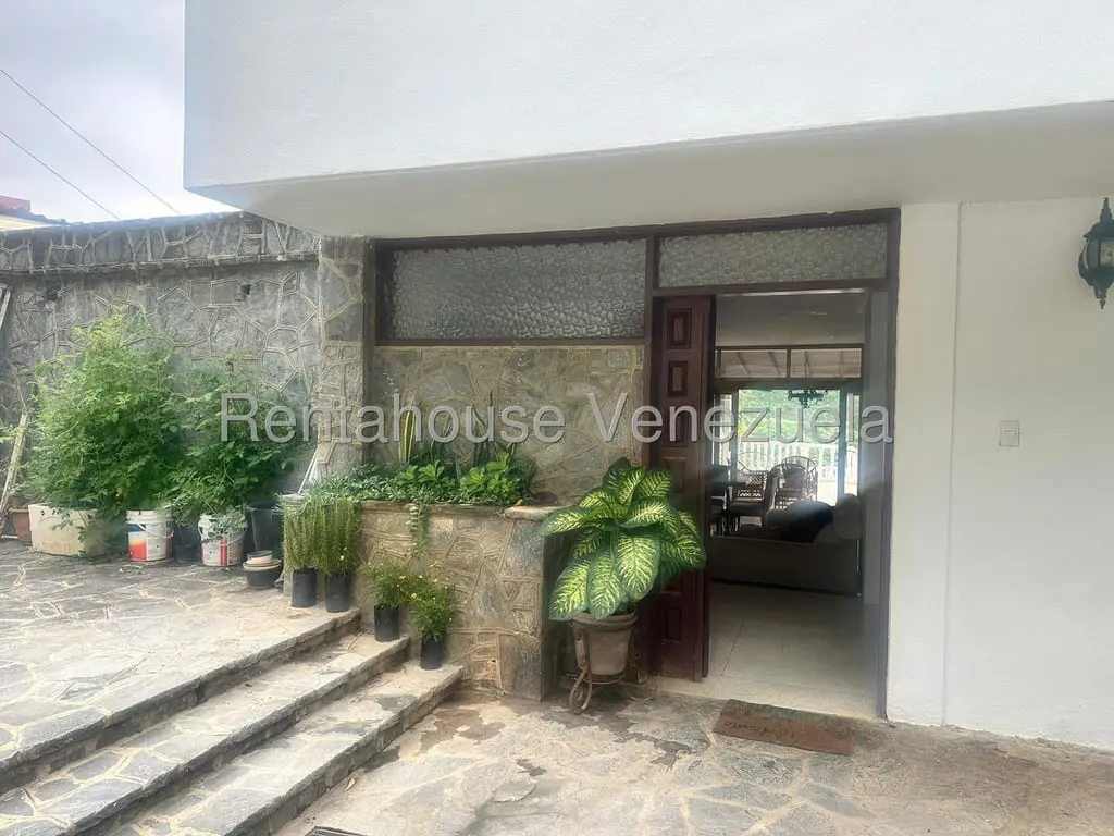 Casa en Los Anaucos, Charallave - 1