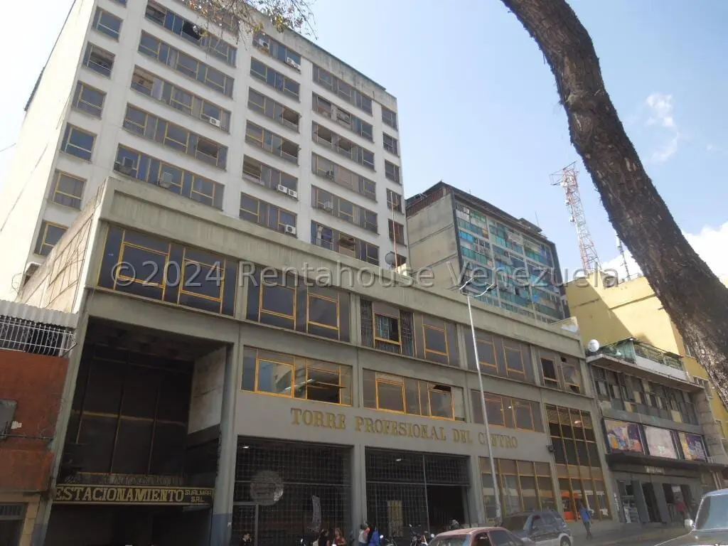 Local comercial en Parroquia Santa Rosalía, Caracas - 1