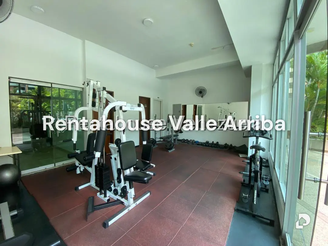 Apartamento en Las Mesetas de Santa Rosa de Lima, Caracas – 21