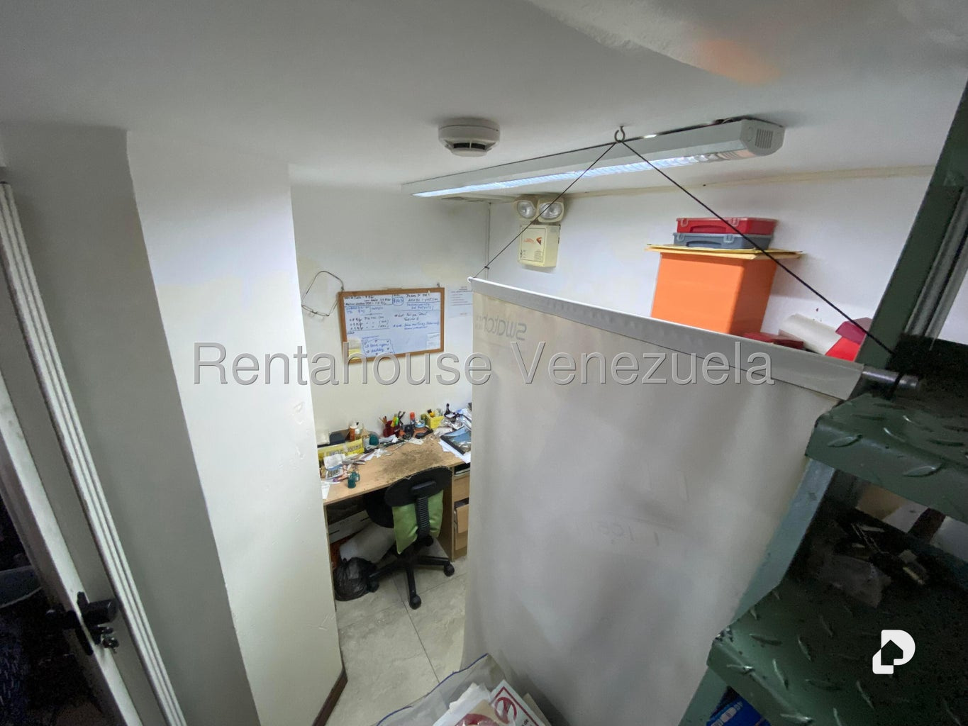 Local comercial en El Paraíso, Caracas – 9