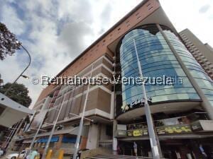 Local comercial en El Paraíso, Caracas - 1