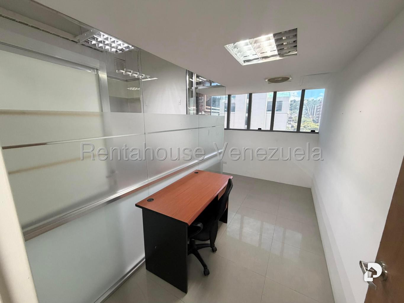 Local comercial en Las Mercedes, Caracas – 5