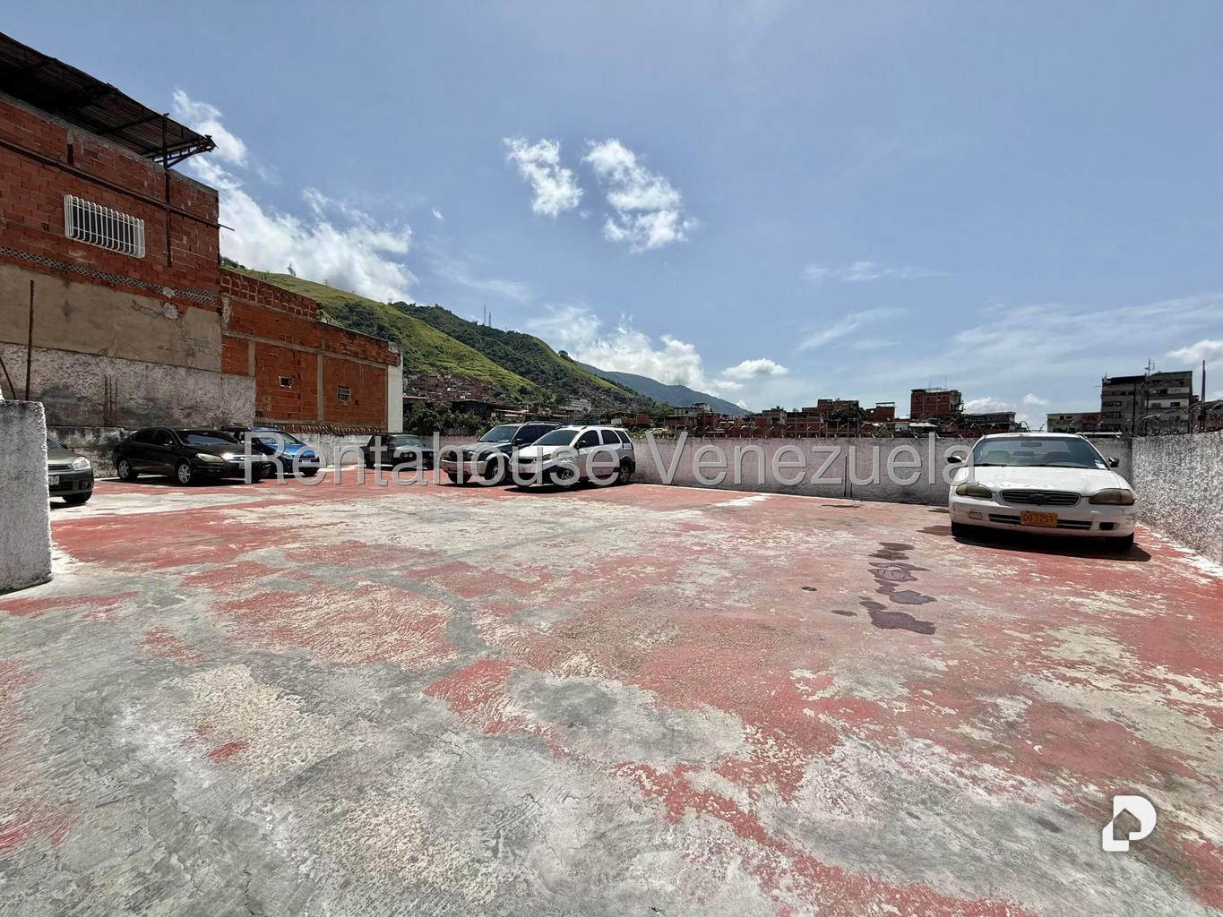 Terreno en Catia, Caracas – 13