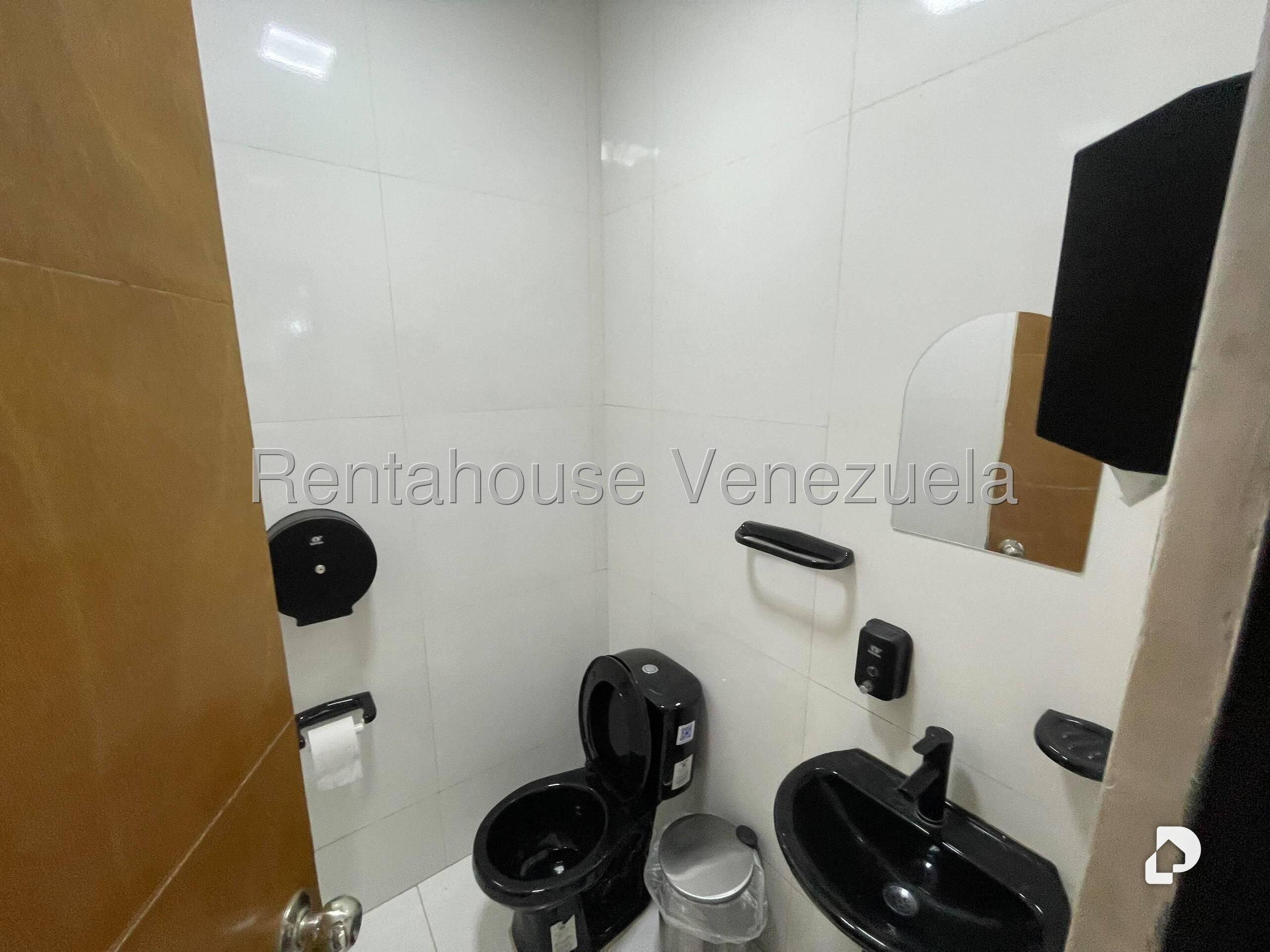 Local comercial en Catia, Caracas – 11
