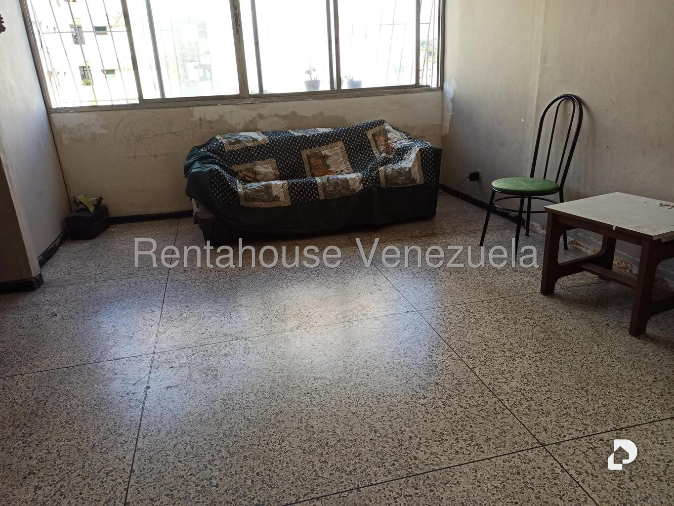 Apartamento en Parroquia Santa Rosalía, Caracas – 2