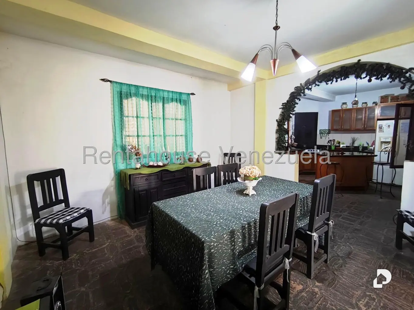 Casa en Barrio Niño Jesus, El Limón – 9