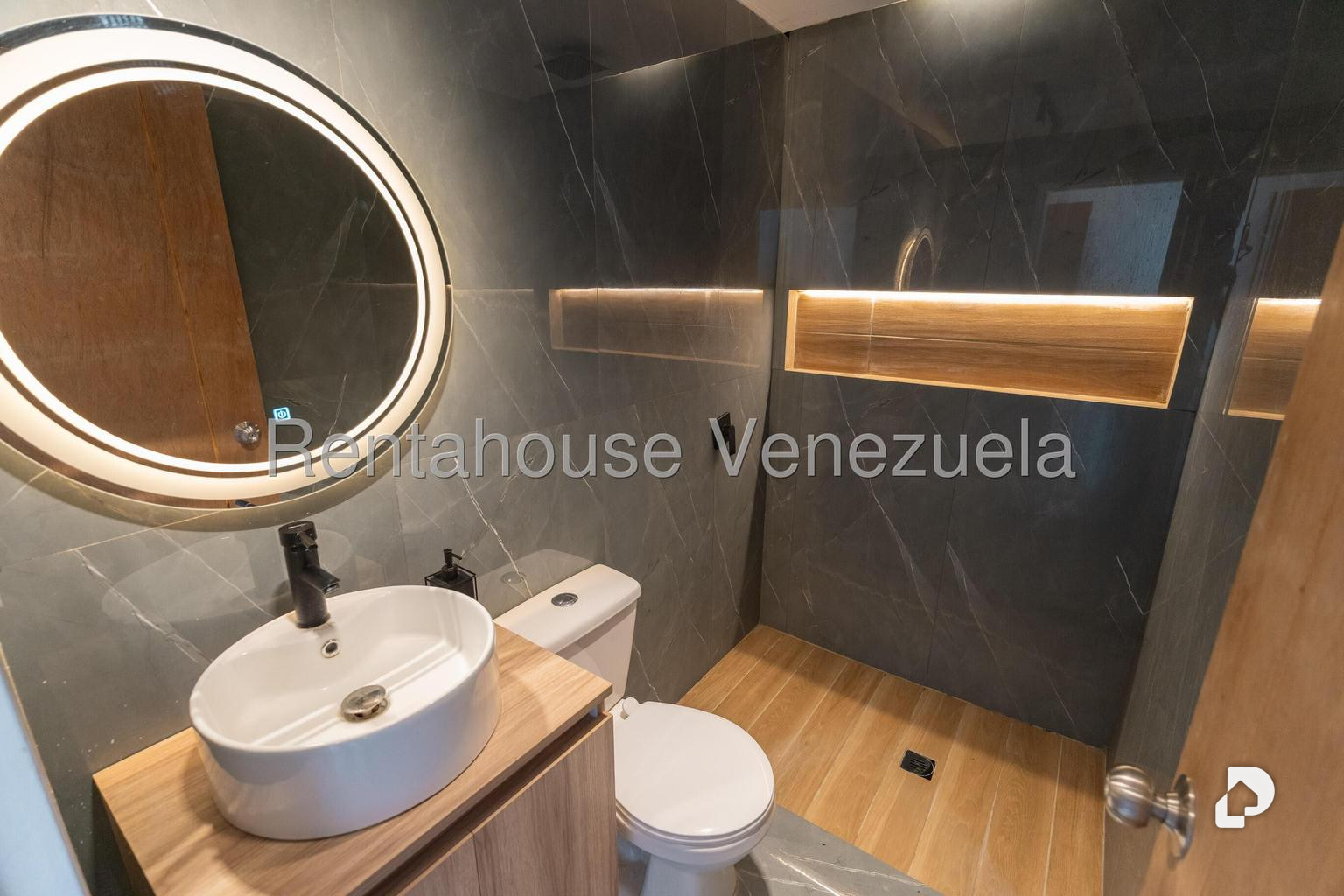 Apartamento en Colinas de La Tahona, Caracas – 29