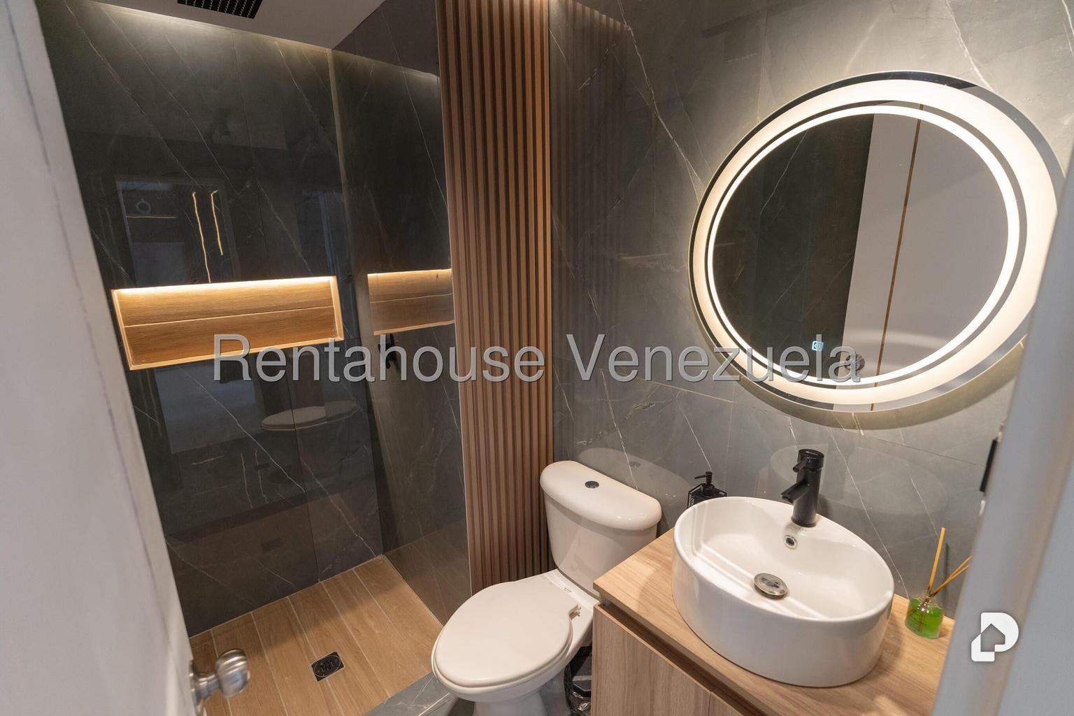 Apartamento en Colinas de La Tahona, Caracas – 23