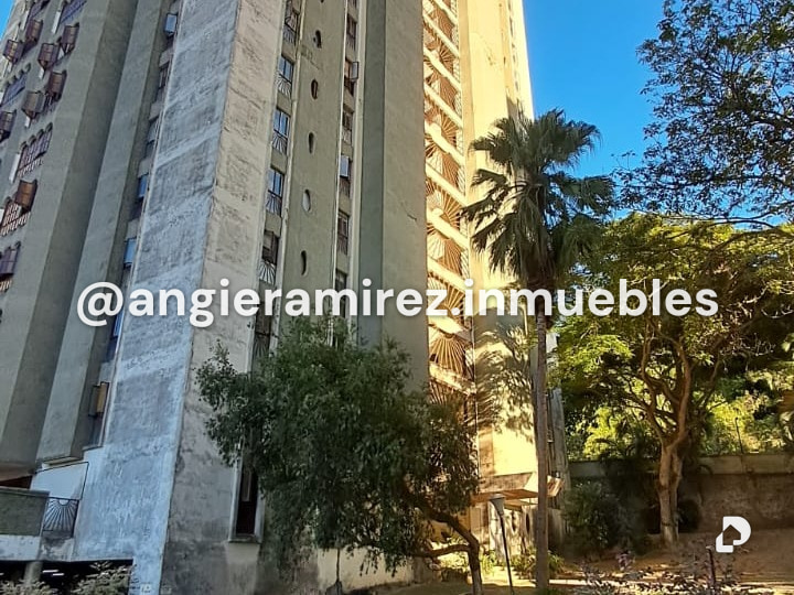 Apartamento en El Hatillo, Caracas – 1