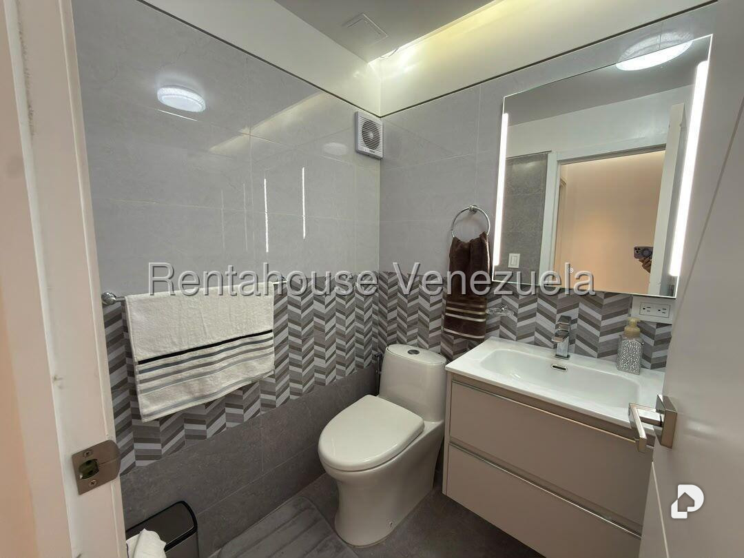 Apartamento en Santa Fe Norte, Caracas – 14