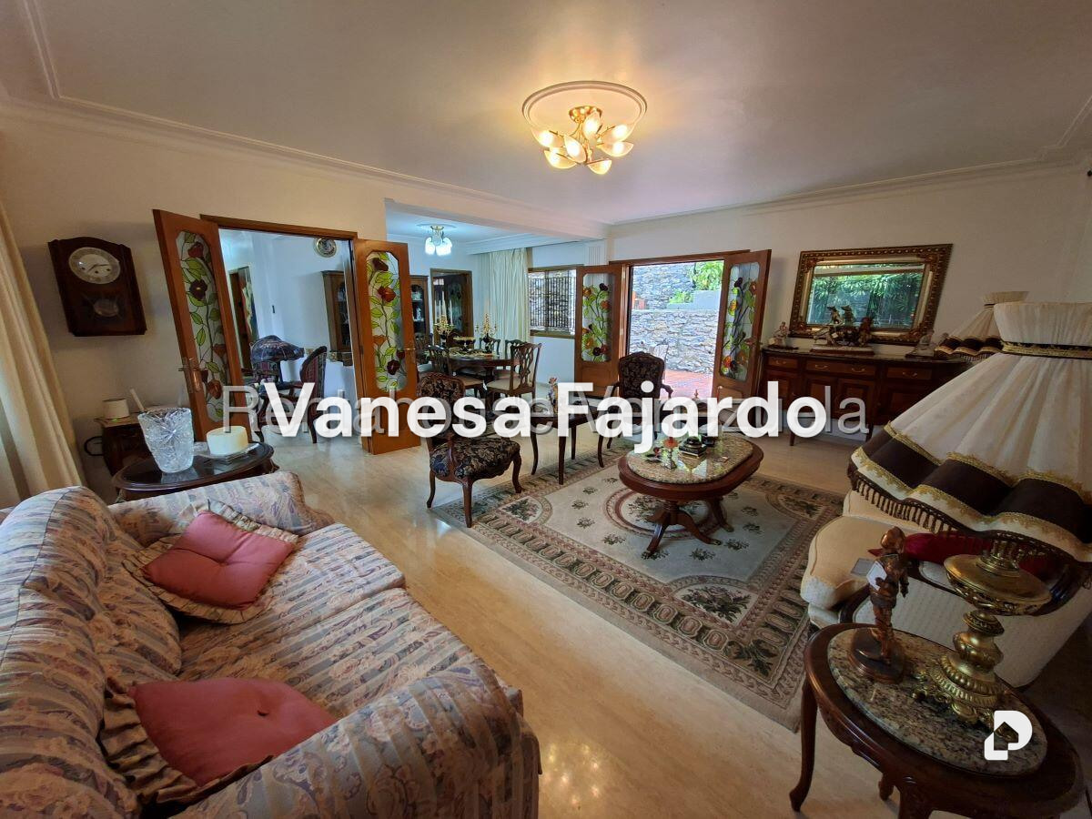 Casa en Lomas de Prados del Este, Caracas – 9