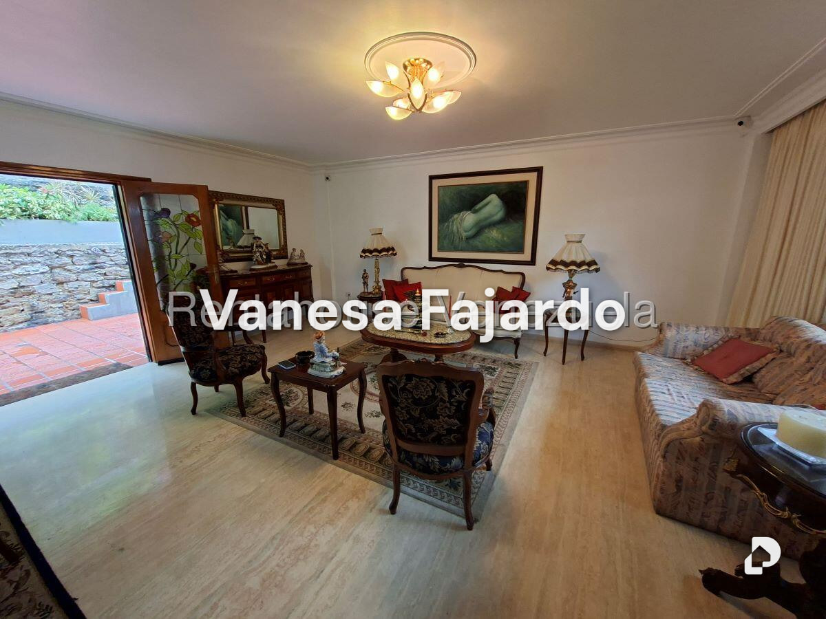 Casa en Lomas de Prados del Este, Caracas – 7
