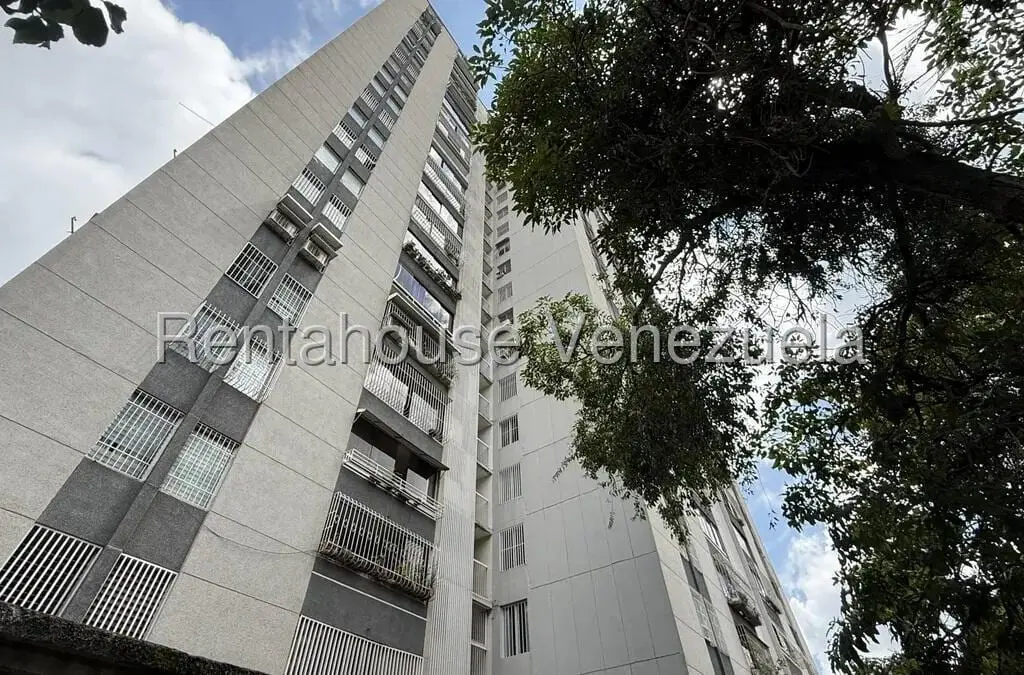 Apartamento en La Trinidad, Caracas - 1