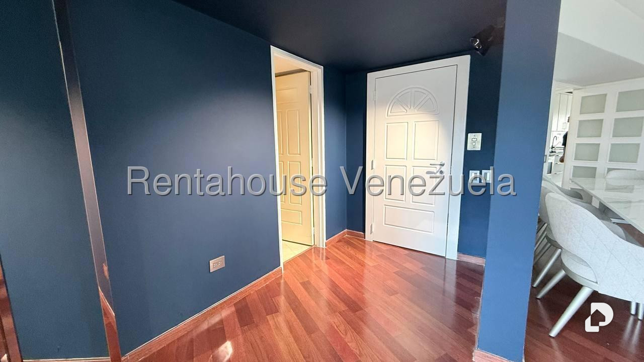 Apartamento en Los Dos Caminos, Caracas